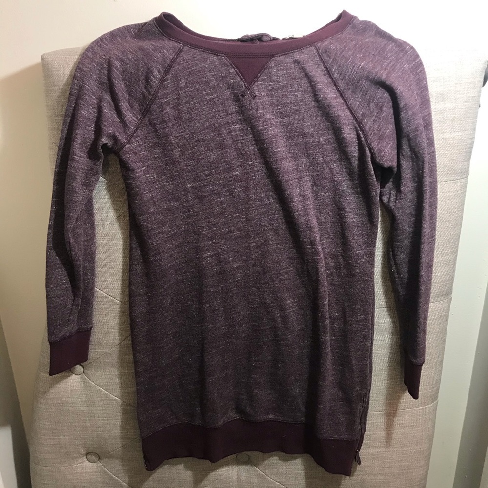American Eagle long sleeve top